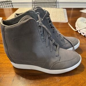 Sorel wedge sneakers